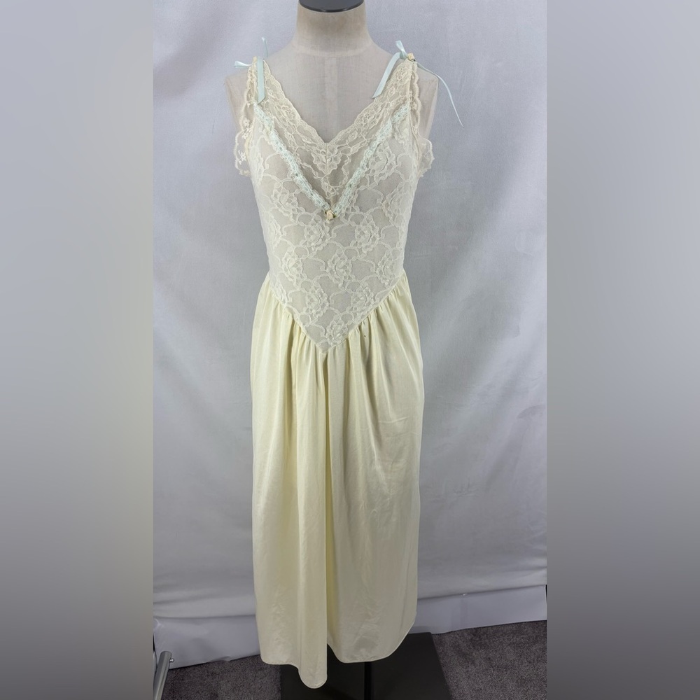 Vintage Ivory Lace Nightgown Slip Dress Satin Skirt & Blue Ribbon Bows Small